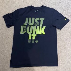 NIKE JUST DUNK IT SHIRT